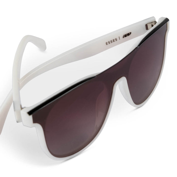 509 Esses Sunglasses - F02009900
