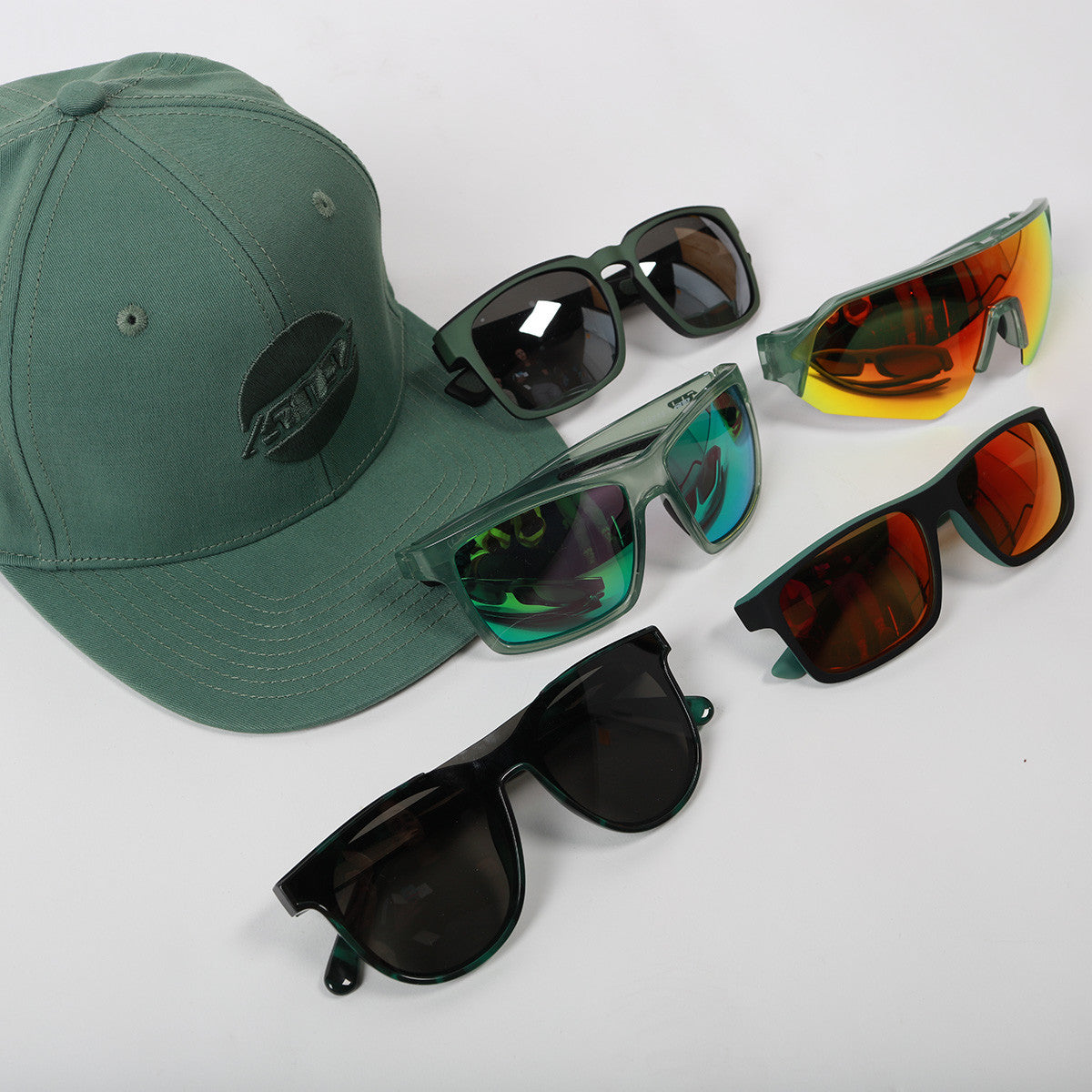 509 Risers Sunglasses - Speedsta Black - F02010000-000-004