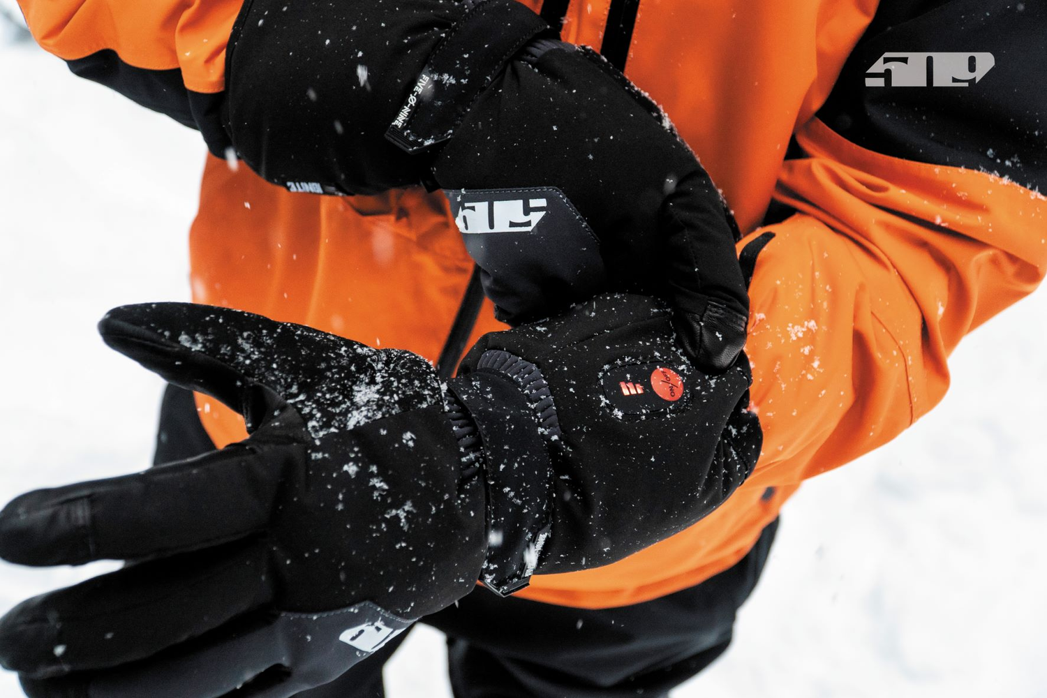 Snow Gloves