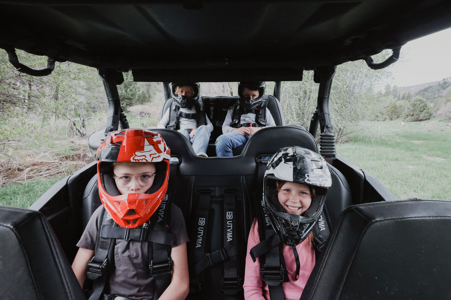Maverick Sport Max Rear Bench with Harnesses (2019-2025)