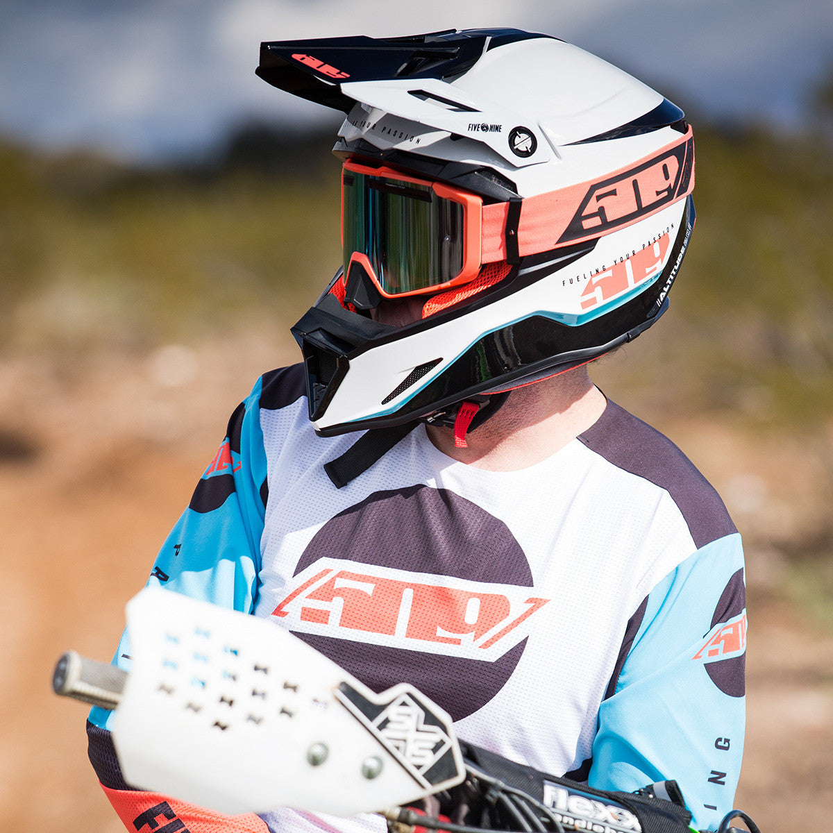 509 altitude hot sale offroad helmet