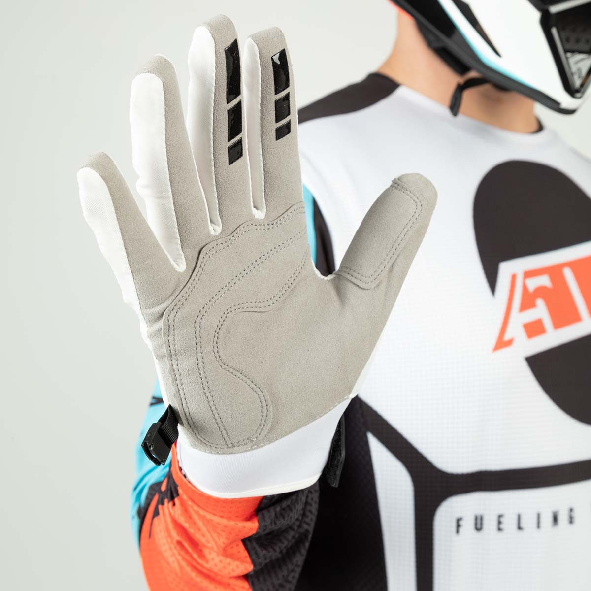 509 Low 5 Gloves - F07000800